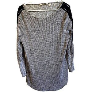 Soft Surroundings Bailey M Black/Gray Waffle Knit Long Sleeve Crochet Trim